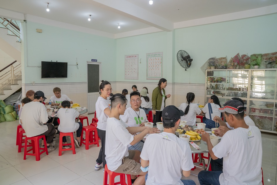 gallery navigation image