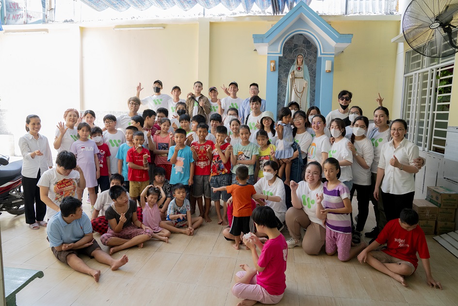 gallery navigation image