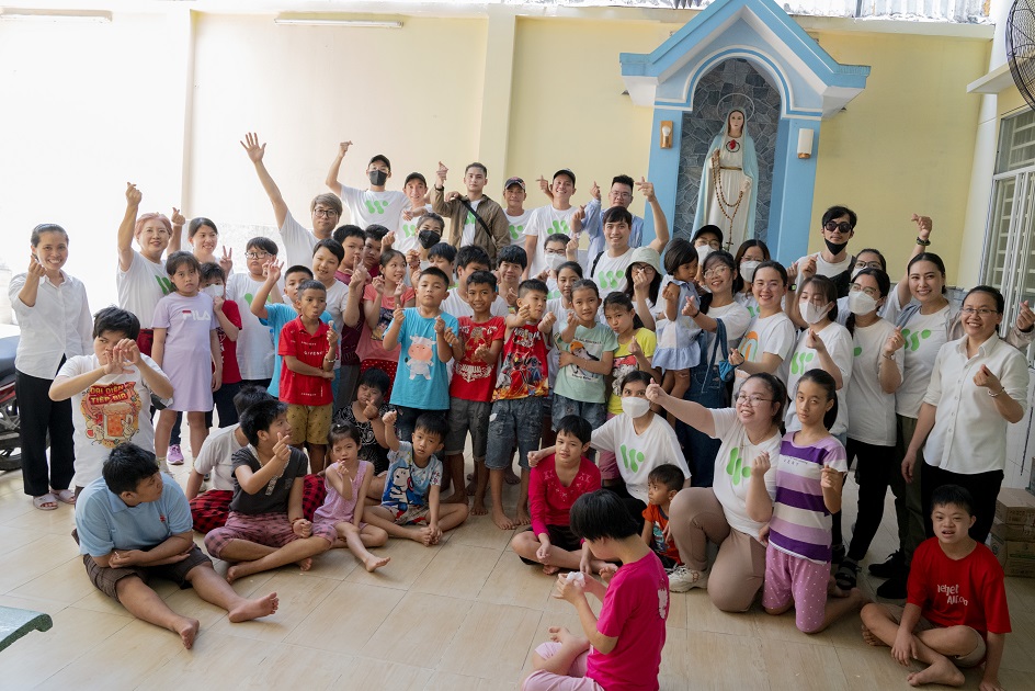 gallery navigation image