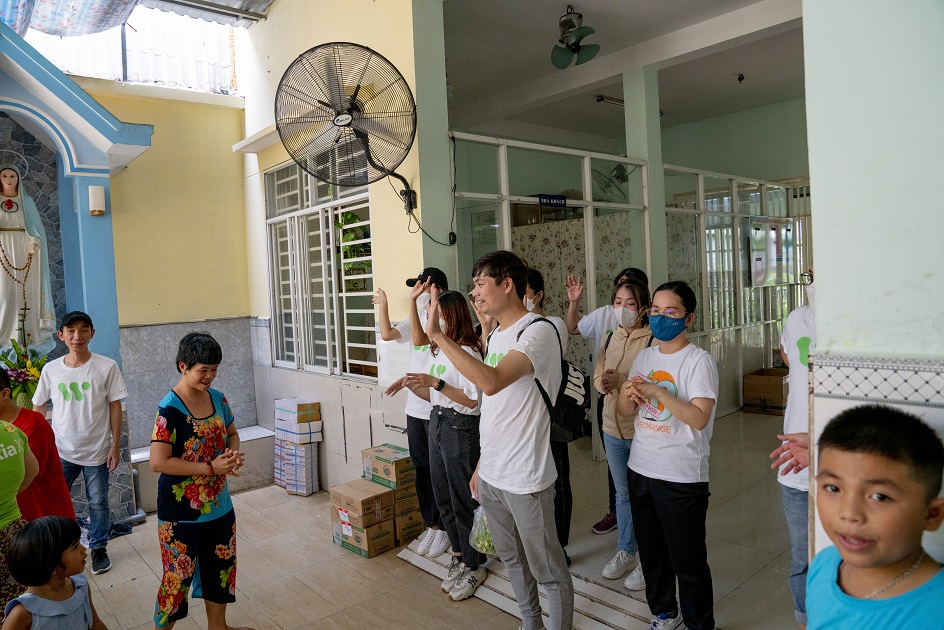 gallery navigation image