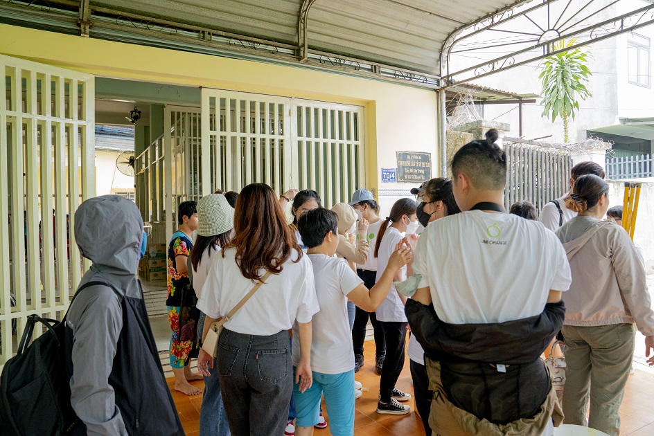 gallery navigation image