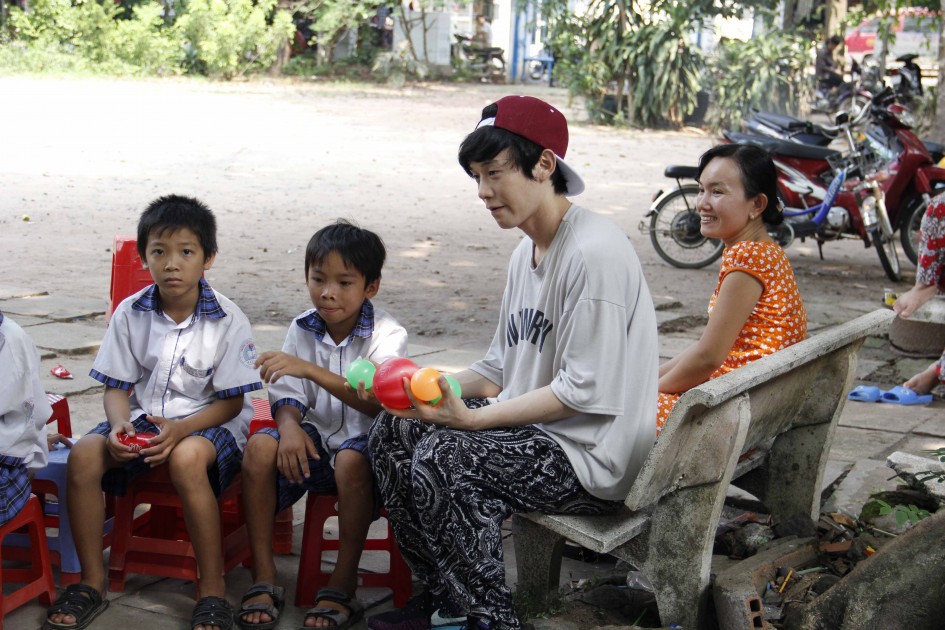 gallery navigation image