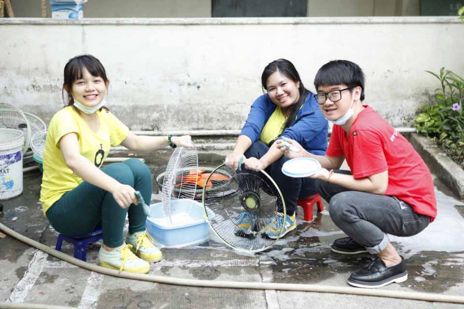 gallery navigation image