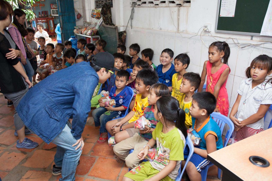 gallery navigation image