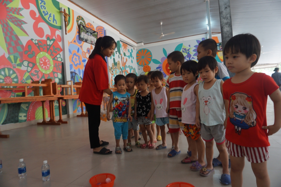 gallery navigation image