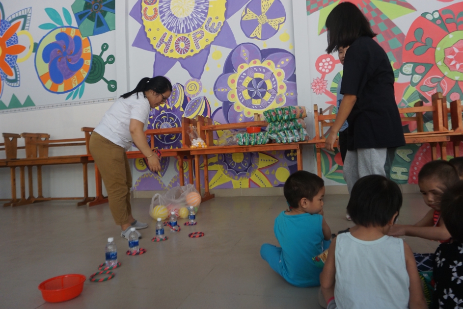 gallery navigation image