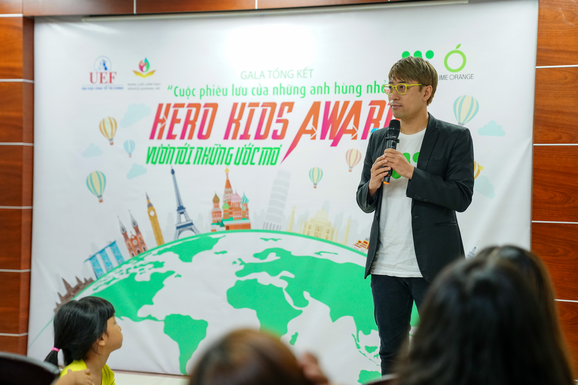 gallery navigation image