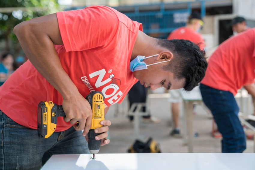 gallery navigation image