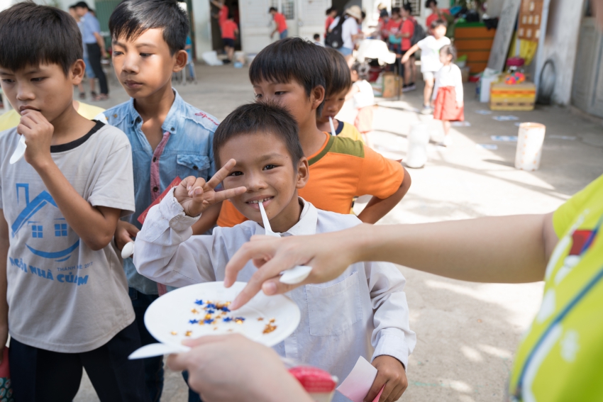 gallery navigation image