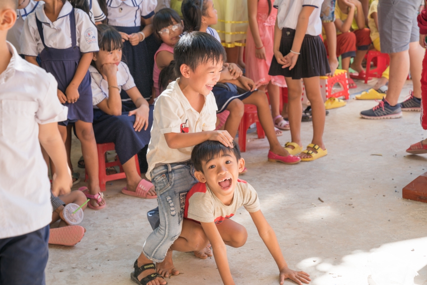 gallery navigation image