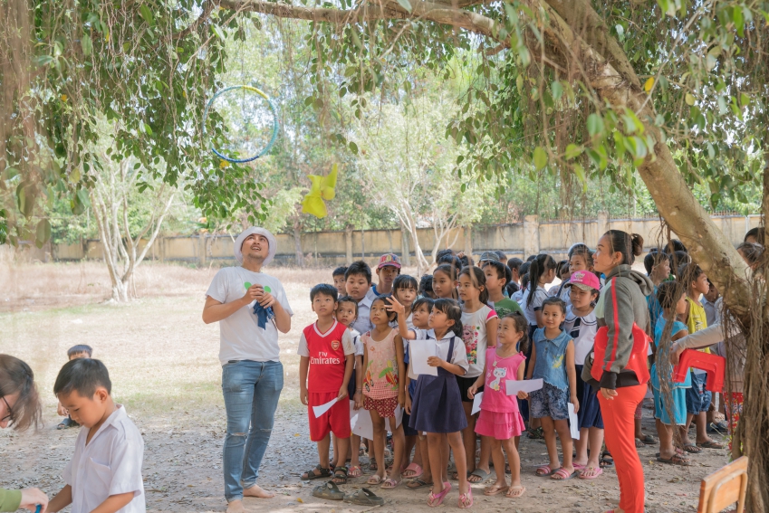 gallery navigation image