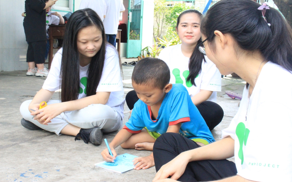 gallery navigation image