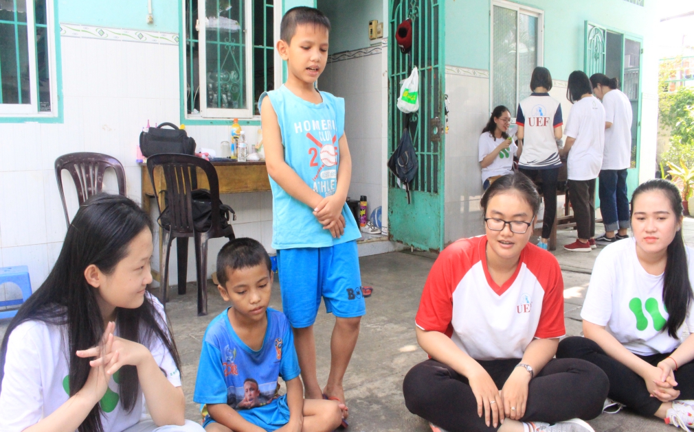 gallery navigation image