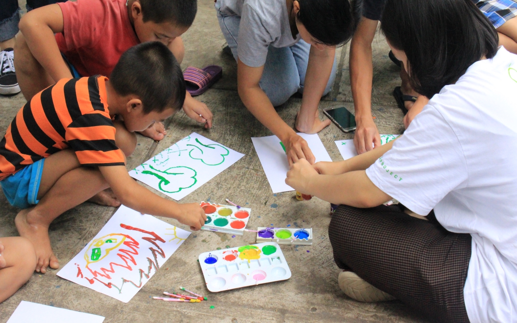 gallery navigation image