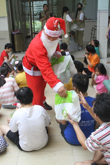 gallery navigation image