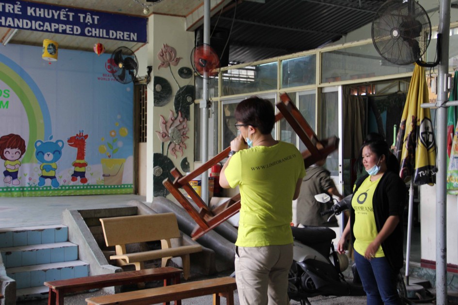 gallery navigation image