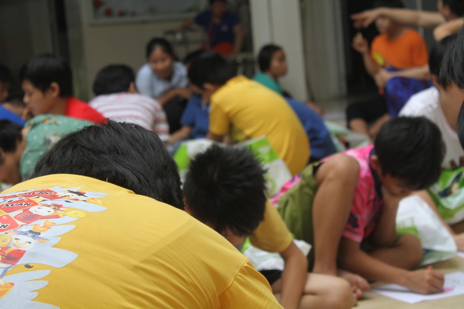 gallery navigation image