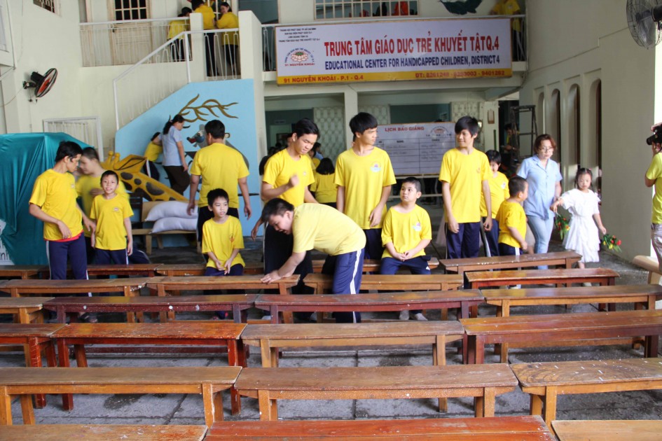 gallery navigation image