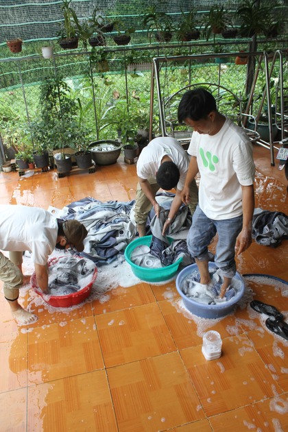 gallery navigation image