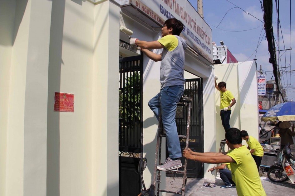 gallery navigation image