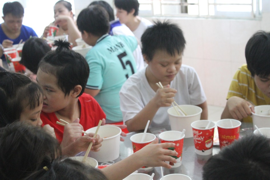 gallery navigation image