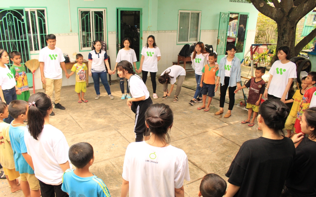 gallery navigation image