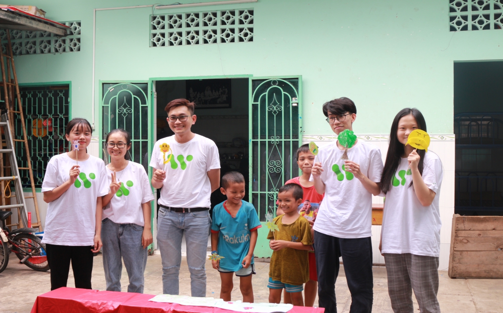 gallery navigation image