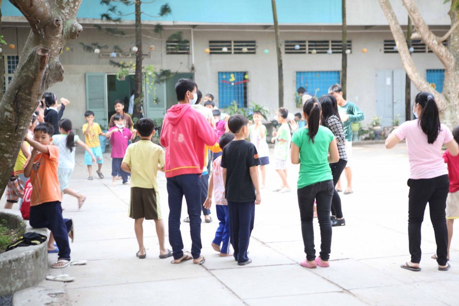 gallery navigation image