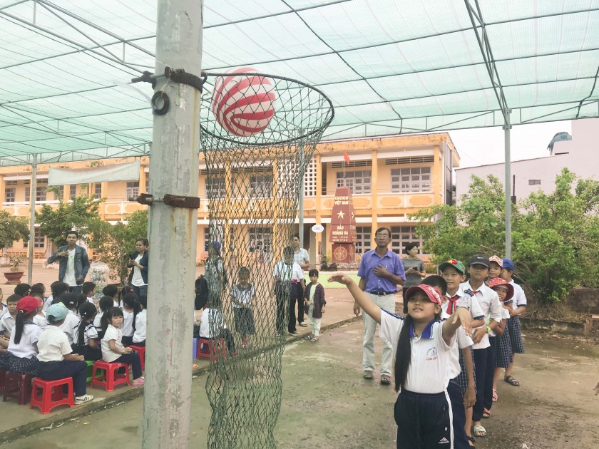 gallery navigation image