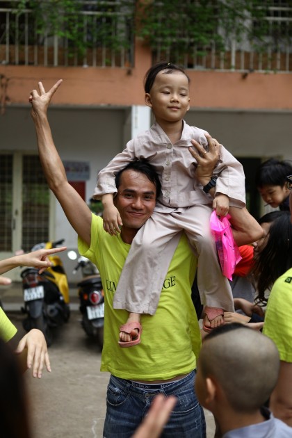 gallery navigation image