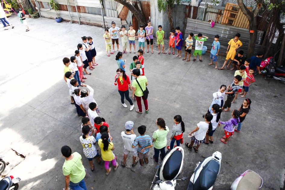 gallery navigation image