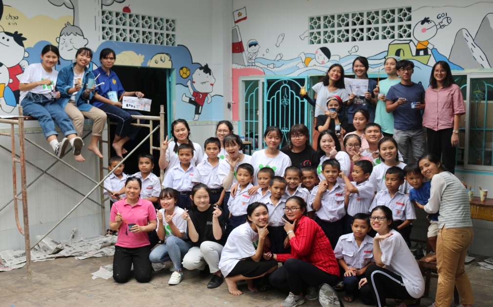 gallery navigation image