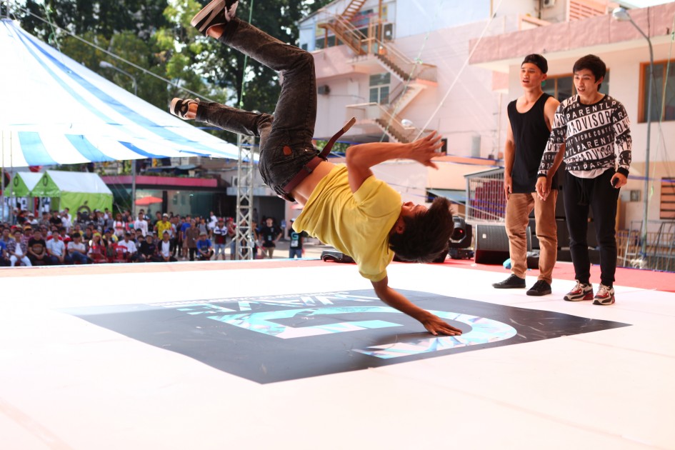 gallery navigation image