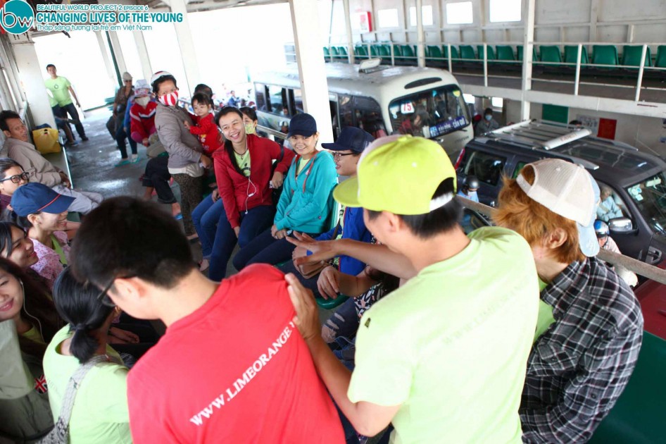 gallery navigation image