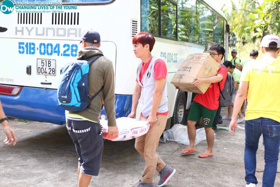 gallery navigation image