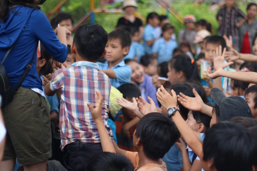 gallery navigation image