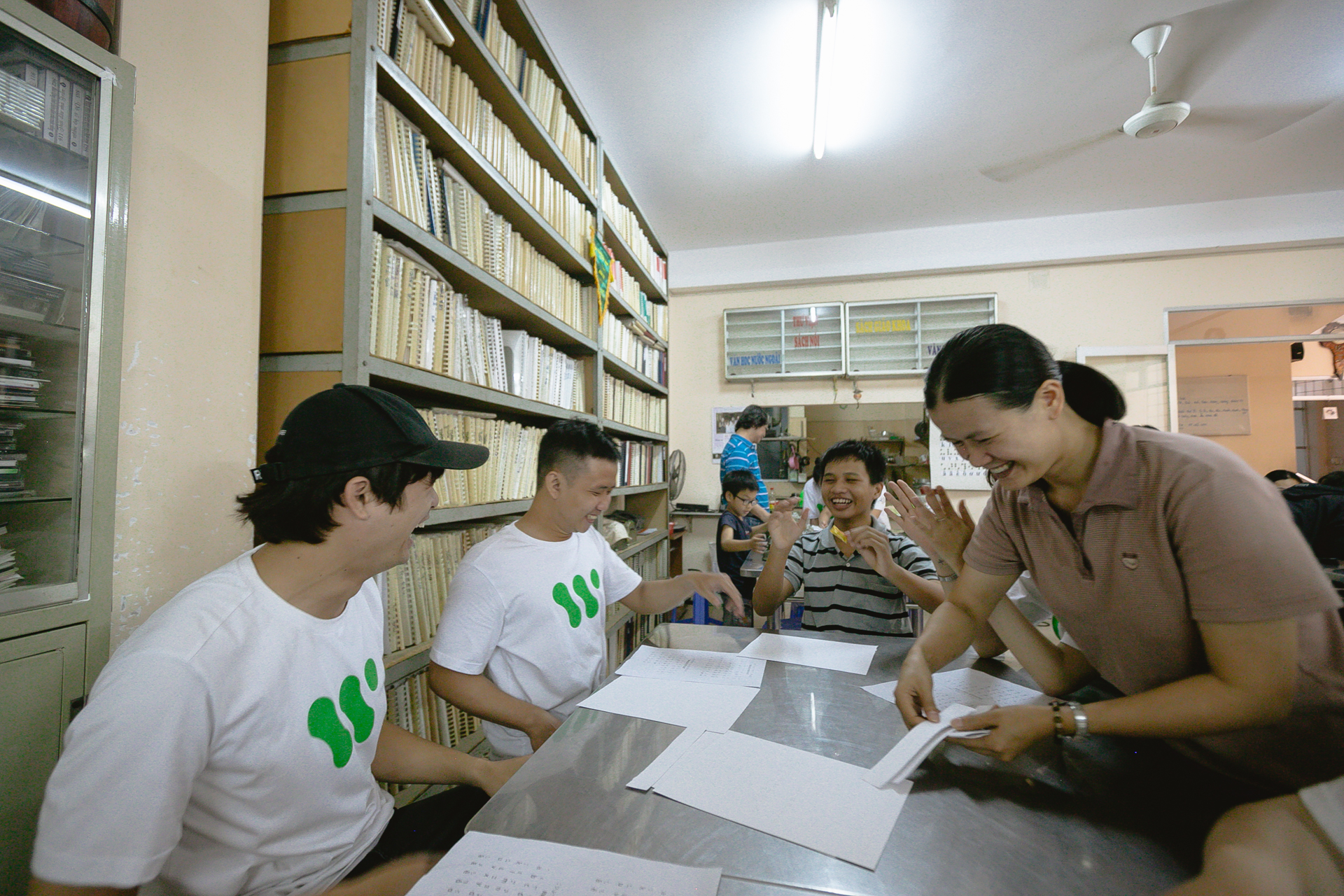 gallery navigation image