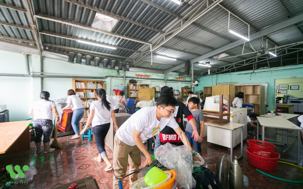 gallery navigation image