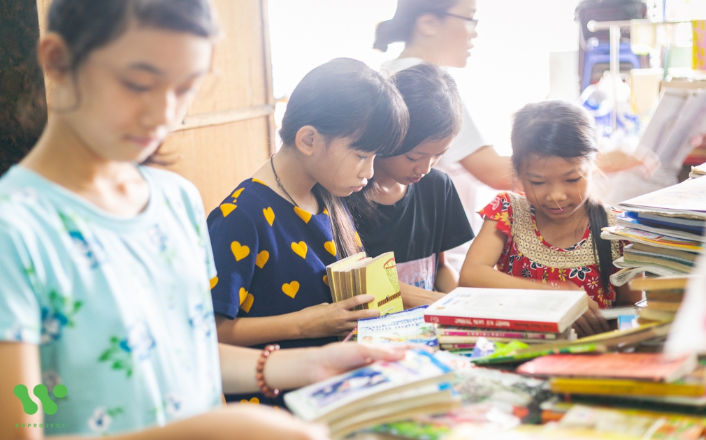 gallery navigation image