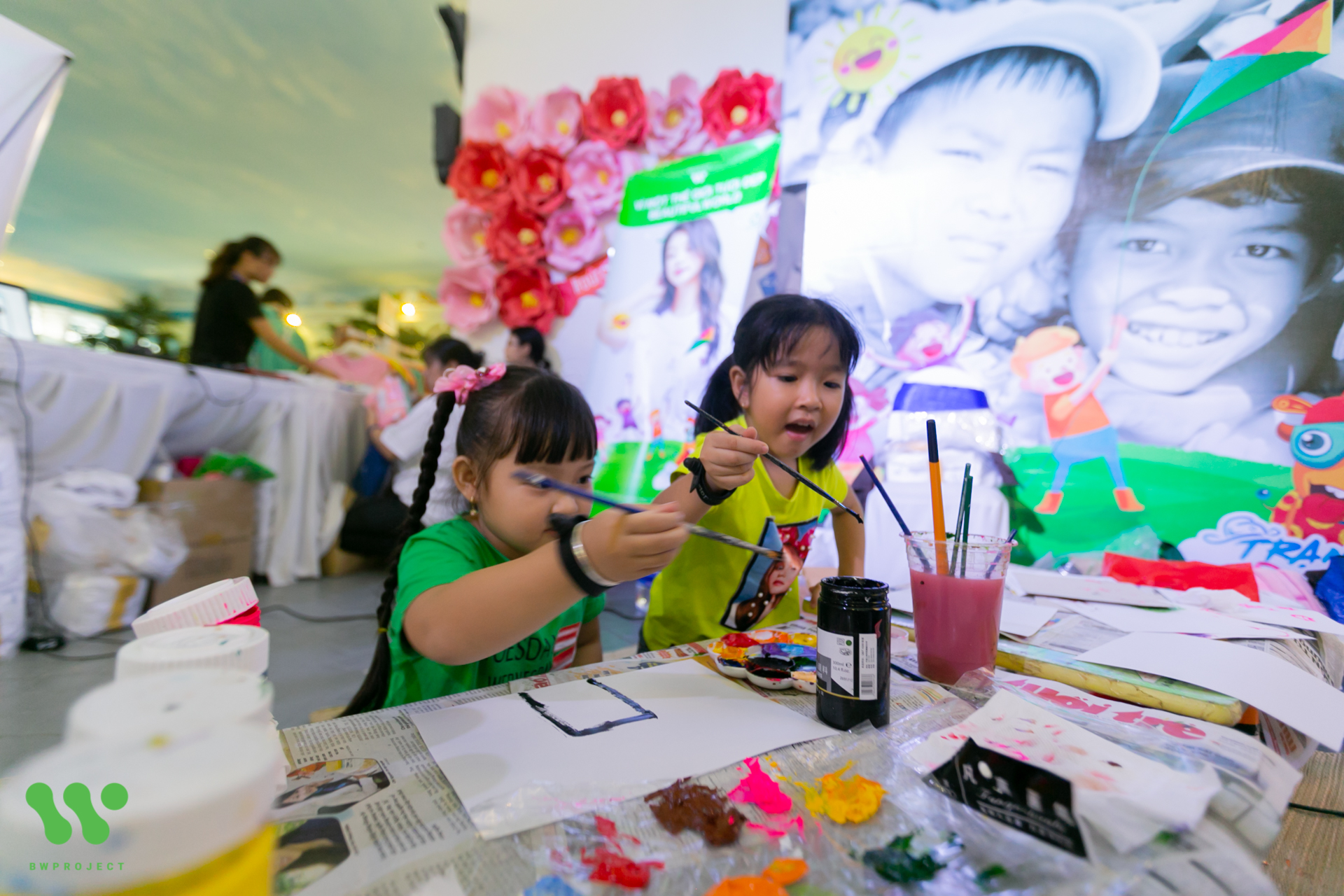 gallery navigation image