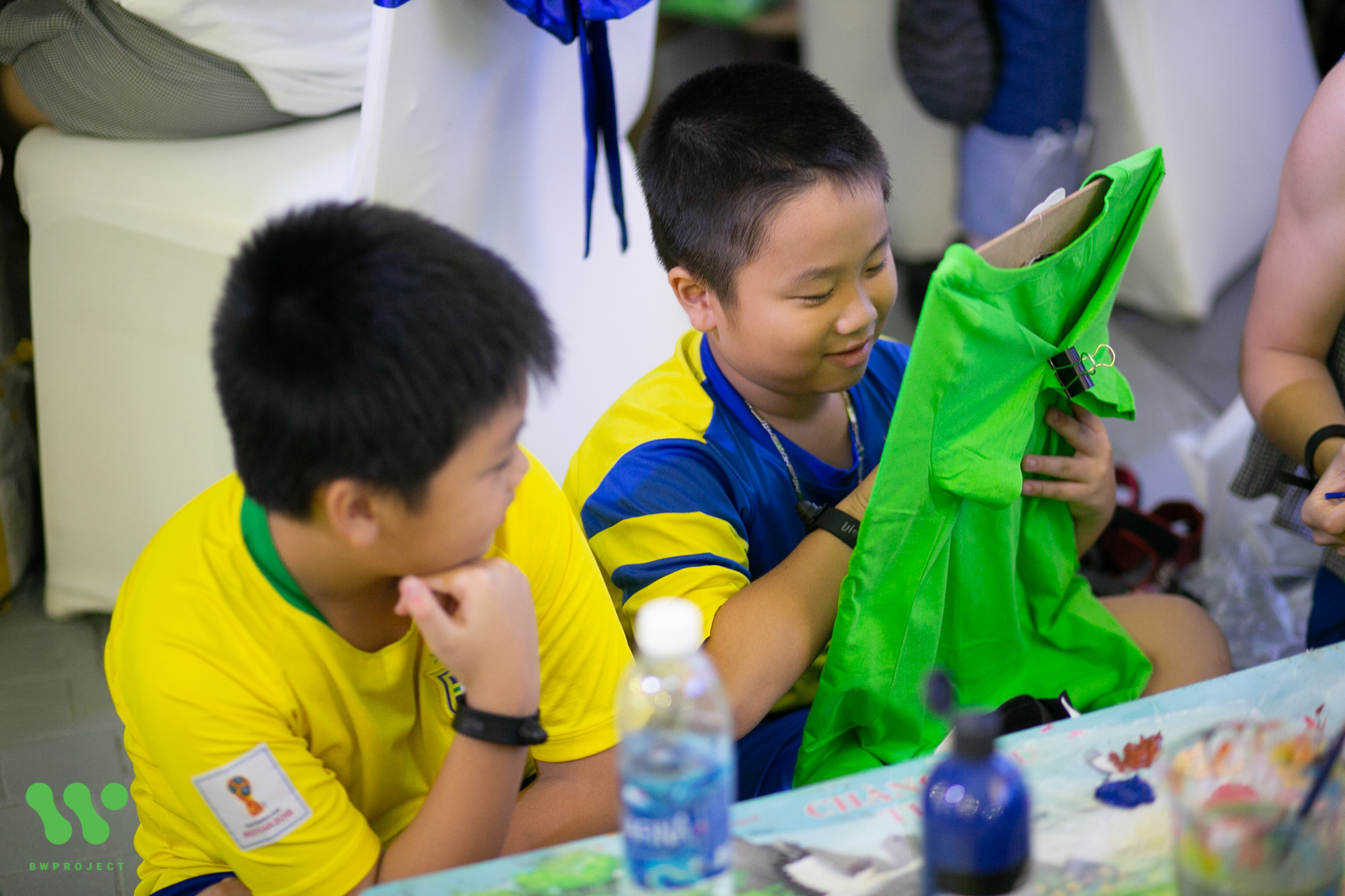 gallery navigation image