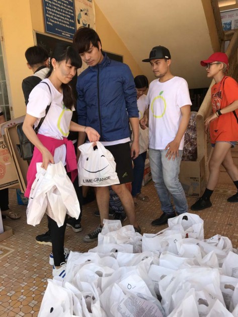 gallery navigation image