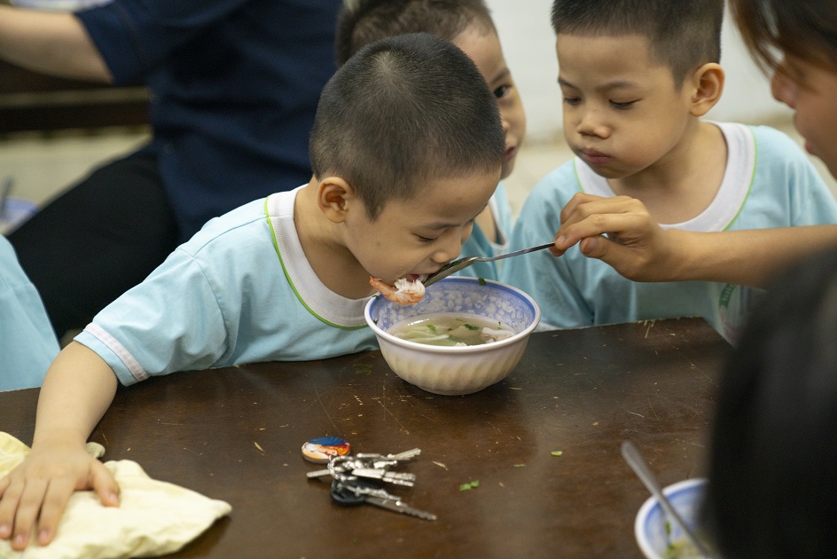 gallery navigation image