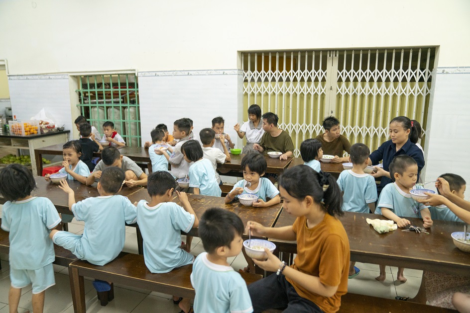 gallery navigation image