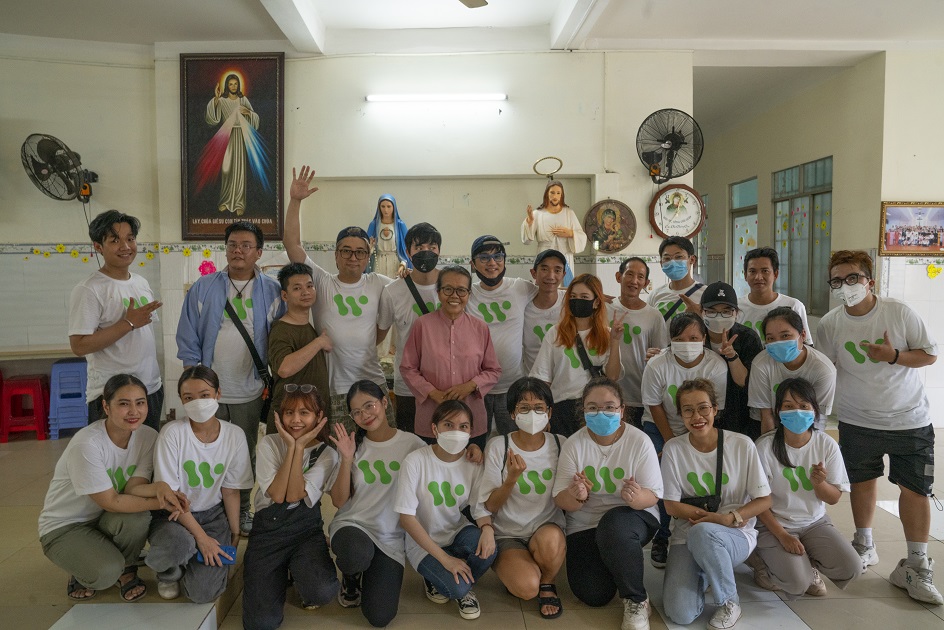 gallery navigation image