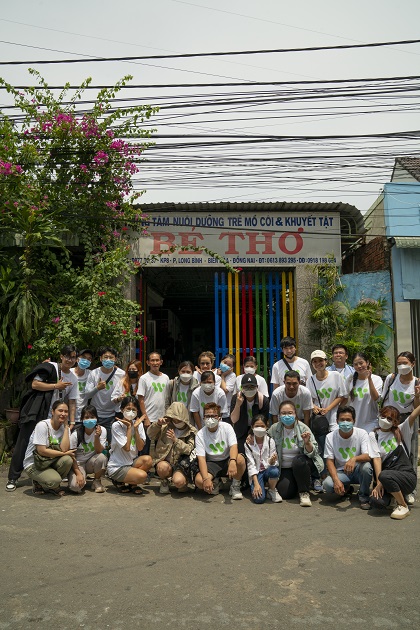 gallery navigation image