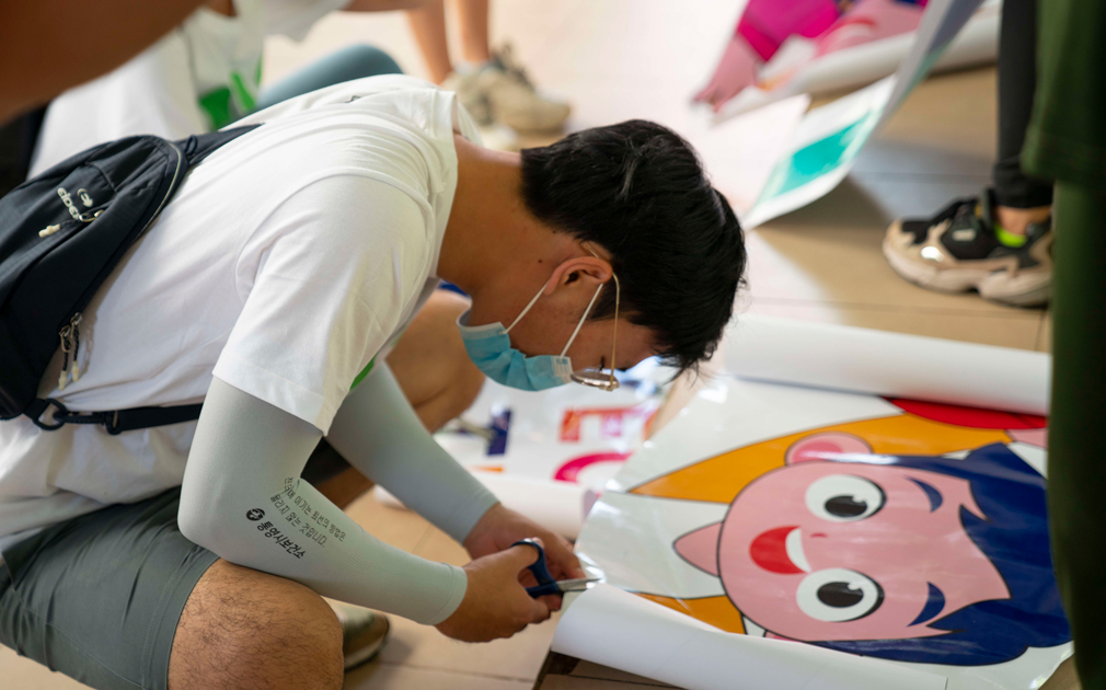 gallery navigation image