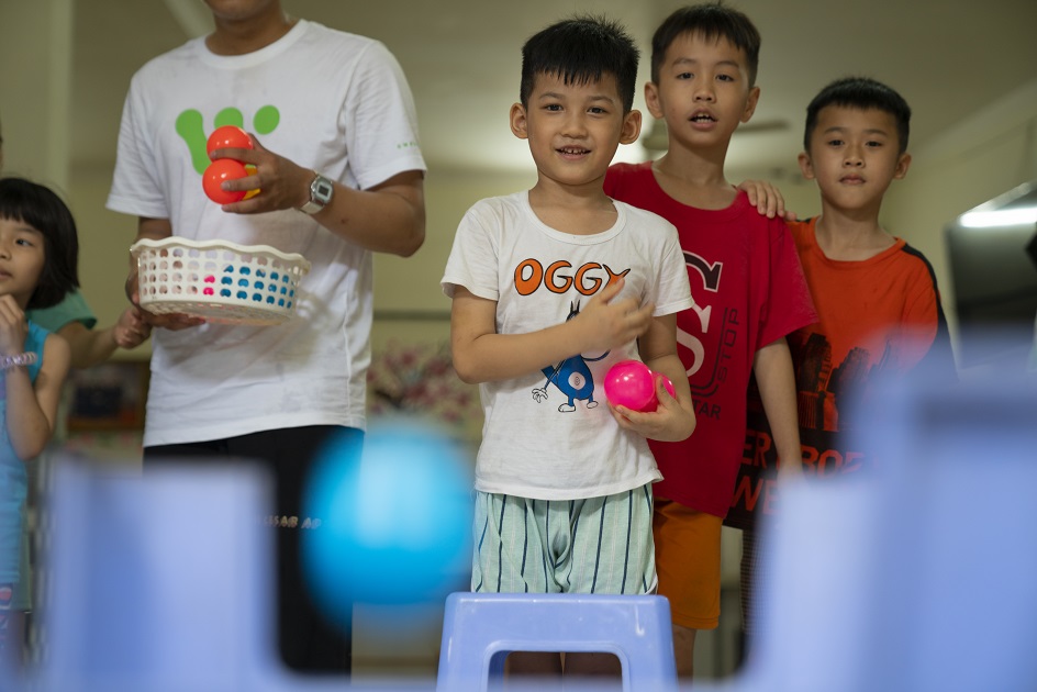 gallery navigation image