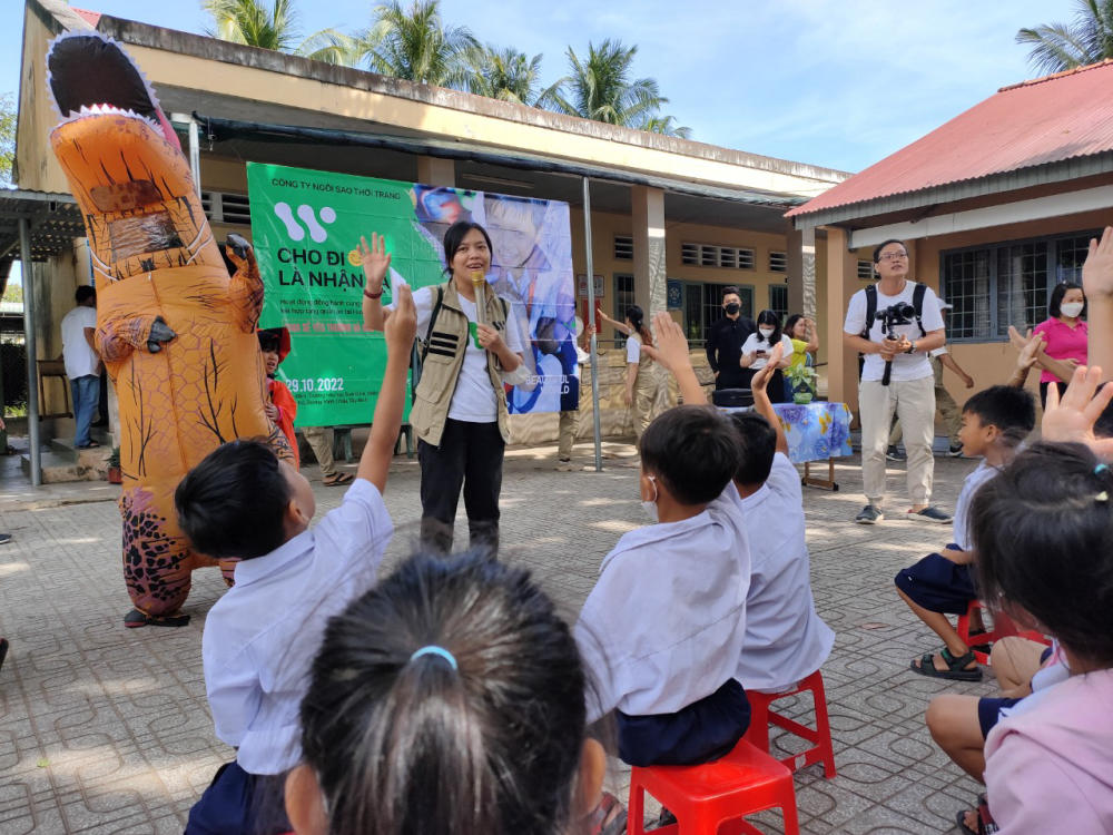 gallery navigation image