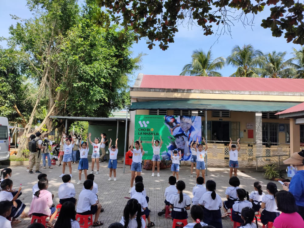 gallery navigation image